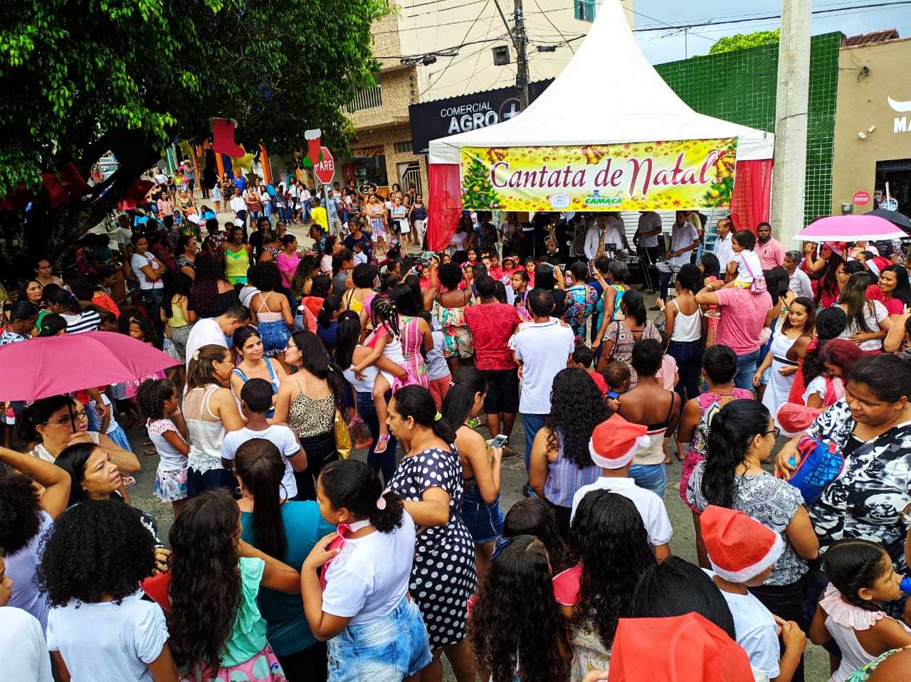 Camacã: Secretaria de Educação realiza 1ª Cantata de Natal e encanta a comunidade